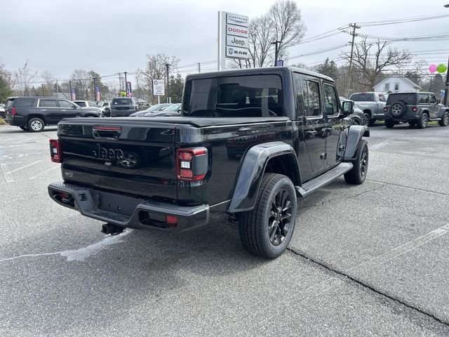Used 2022 Jeep Gladiator Overland image 3