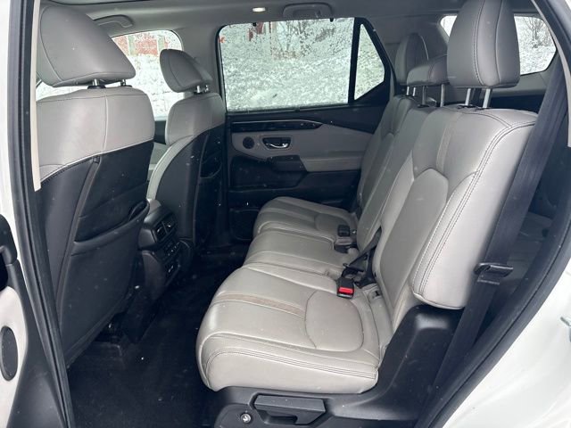 Used 2023 Honda Pilot Touring image 9