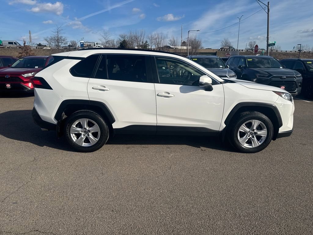 Used 2019 Toyota RAV4 XLE image 10