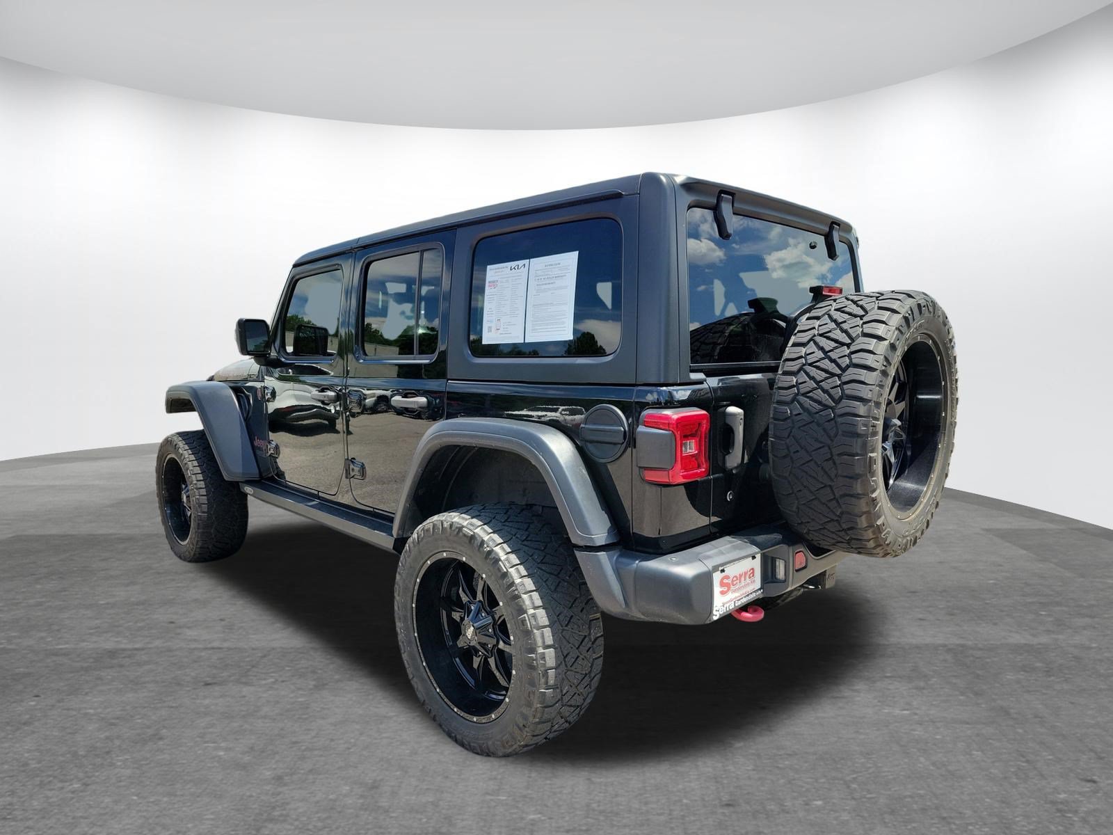 Used 2019 Jeep Wrangler Unlimited Rubicon w/ Dual Top Group AWD/4WD image 27