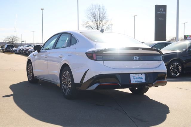 New 2026 Hyundai Sonata Limited FWD image 6