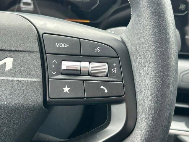 Used 2025 Kia K4 EX image 24
