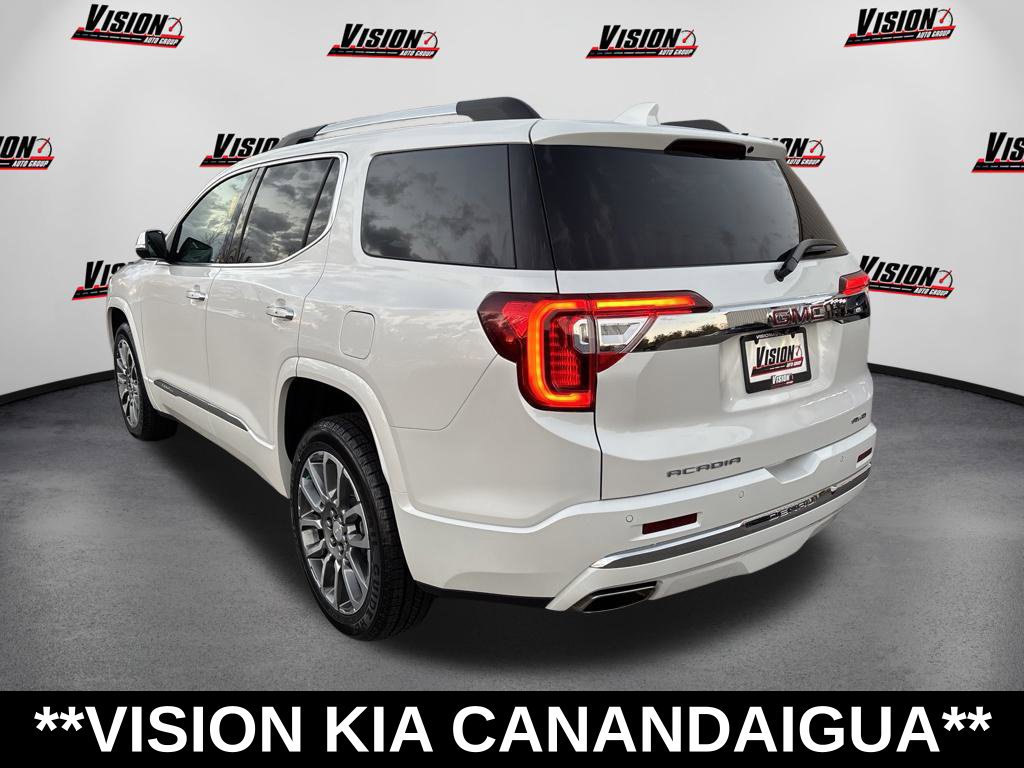 Used 2023 GMC Acadia Denali w/ Denali Ultimate Package AWD/4WD image 3
