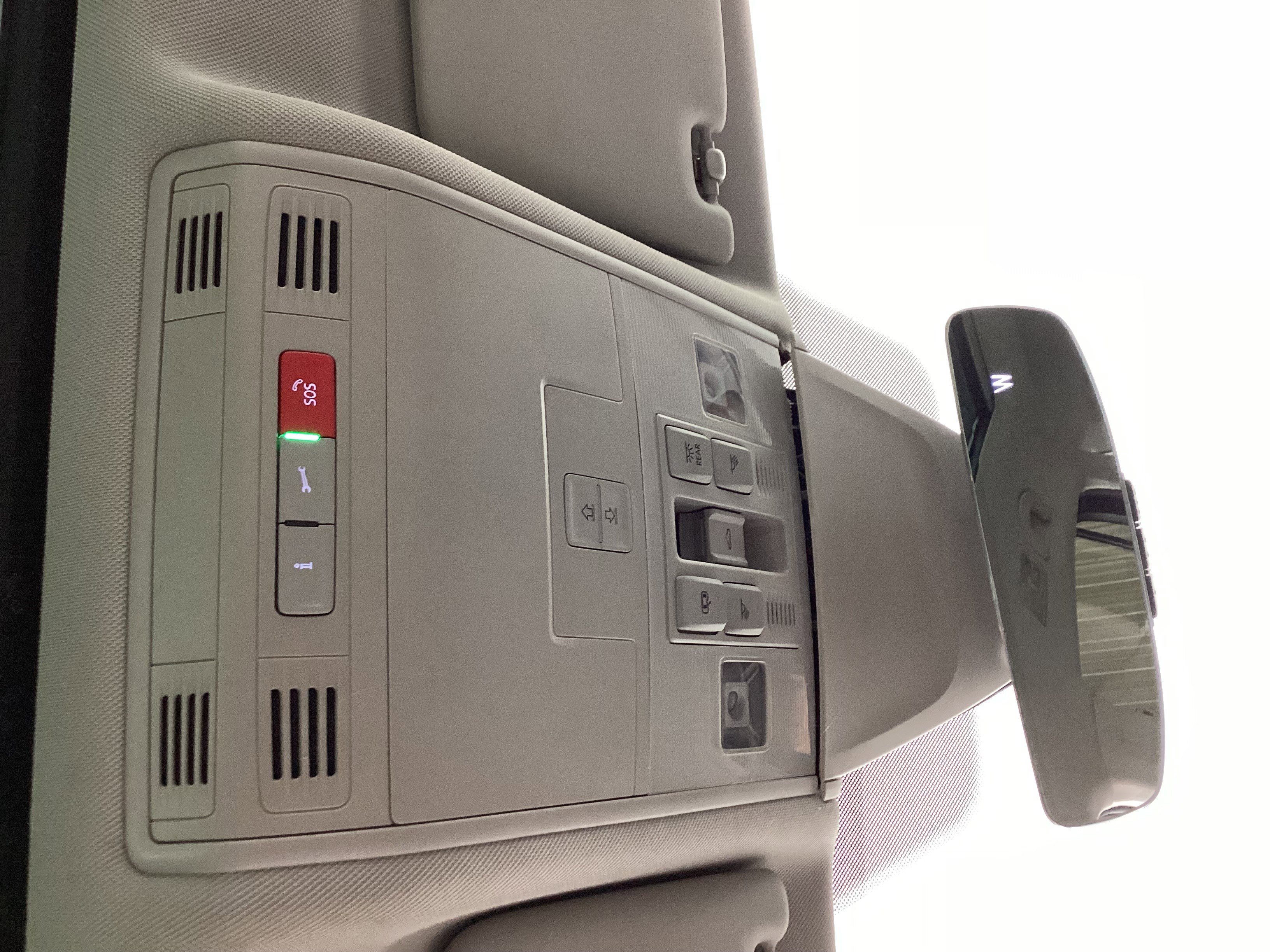 Used 2021 Volkswagen Tiguan SEL image 22