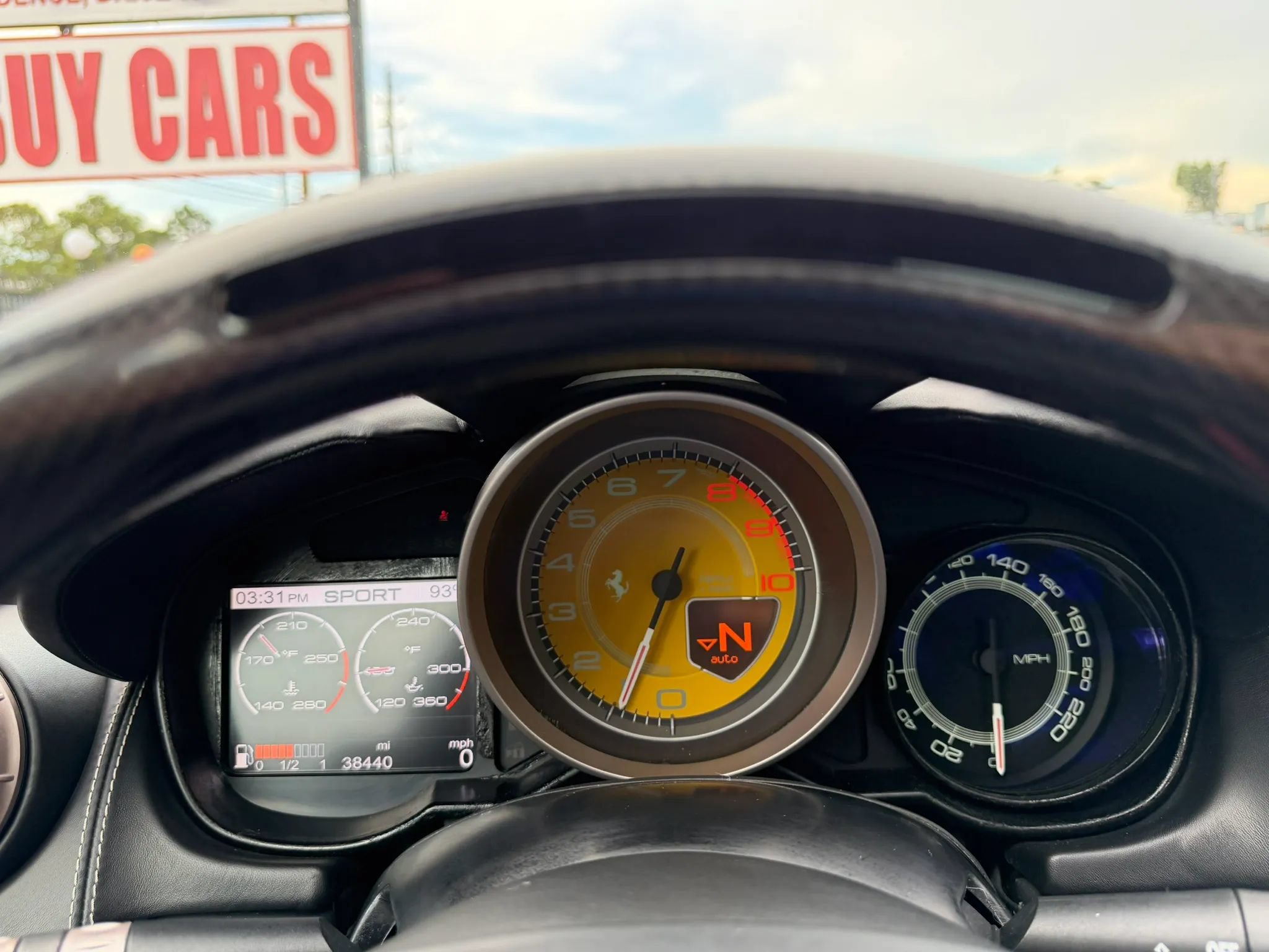 Used 2010 Ferrari California RWD image 35