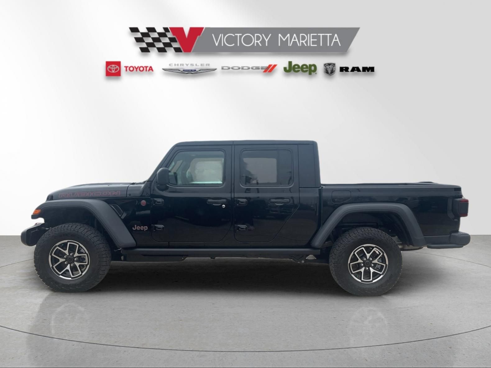 New 2026 Jeep Gladiator Rubicon w/ Steel Power Dome Hood Package AWD/4WD image 2