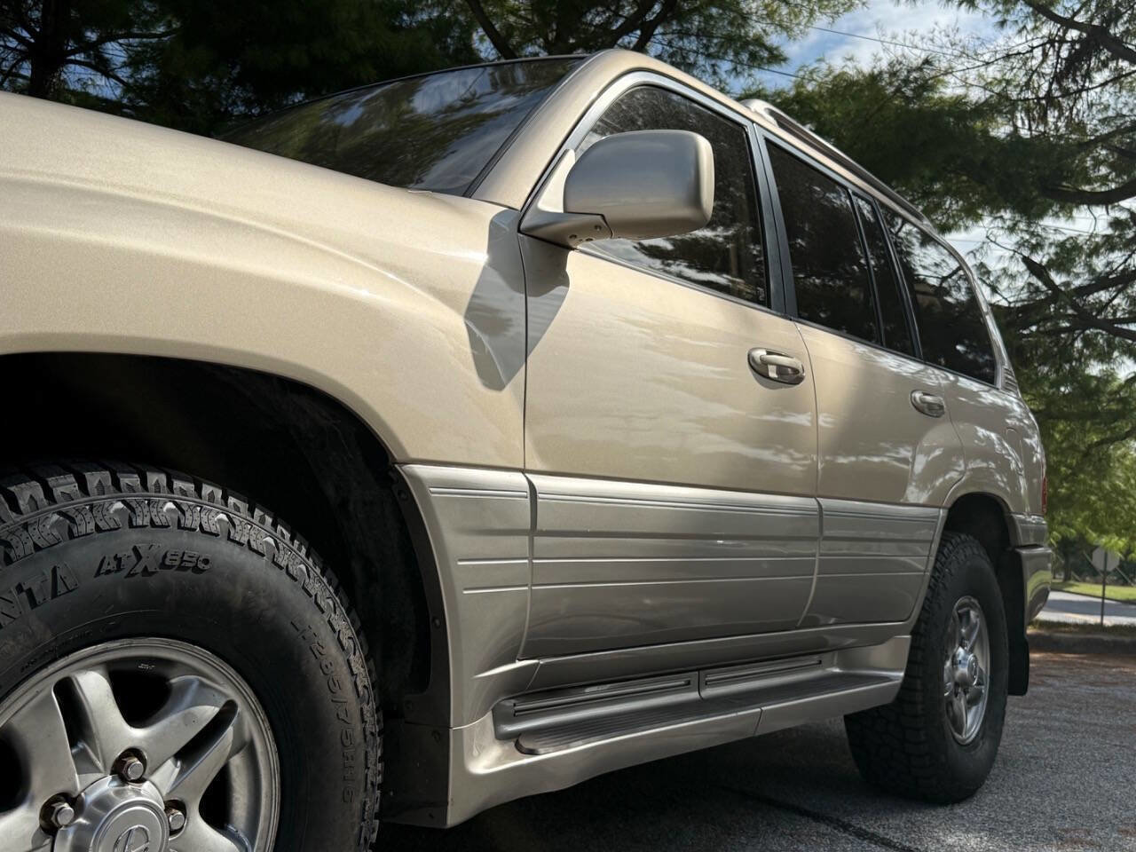 Used 2001 Lexus LX 470 4WD image 30