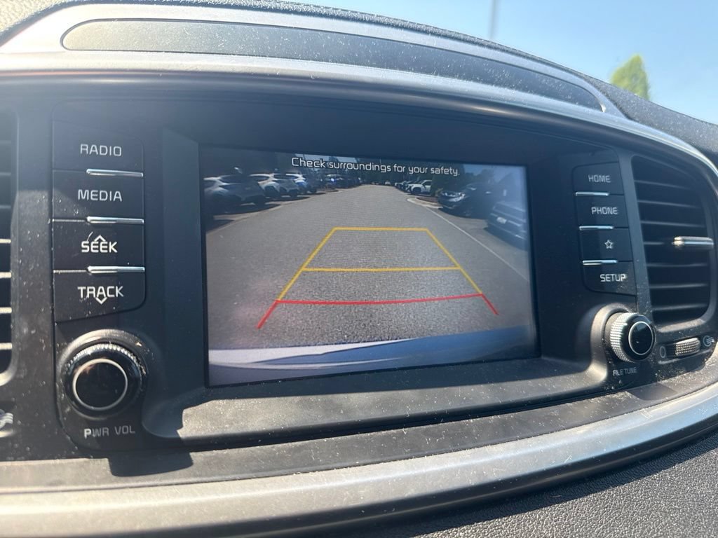Used 2019 Kia Sorento FWD V6 image 12