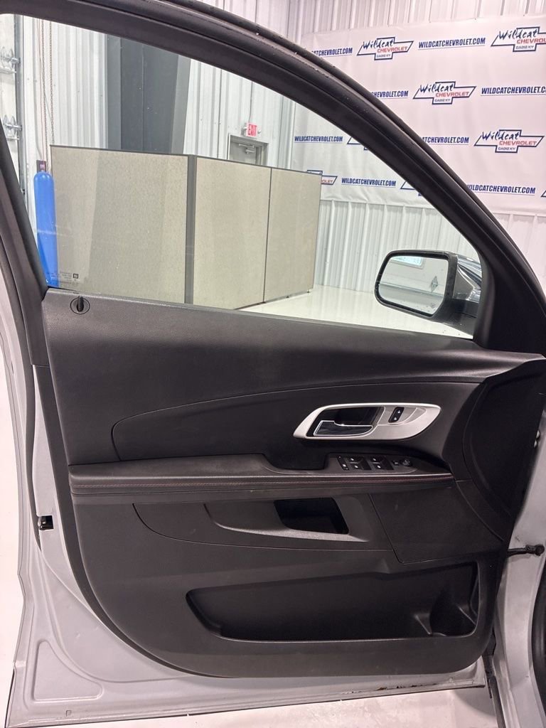 Used 2015 Chevrolet Equinox LT FWD image 20