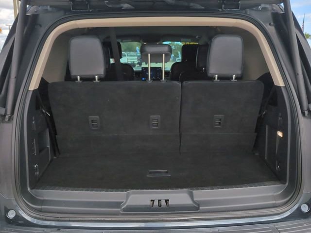 Certified 2024 Ford Expedition XLT RWD image 13