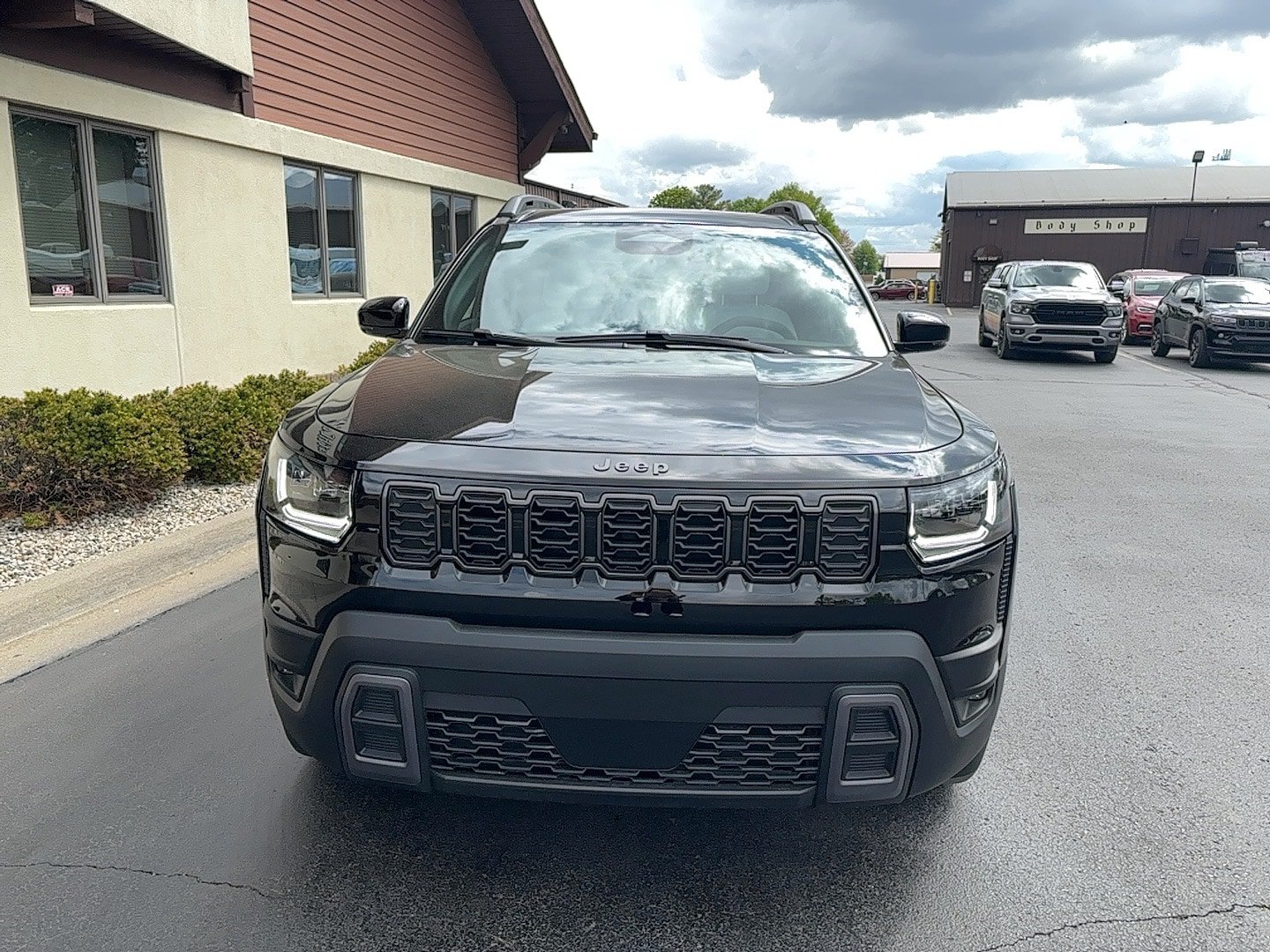 New 2026 Jeep Cherokee Limited AWD/4WD image 3
