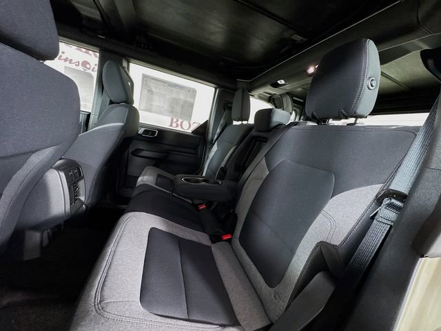 New 2025 Ford Bronco 4-Door image 22