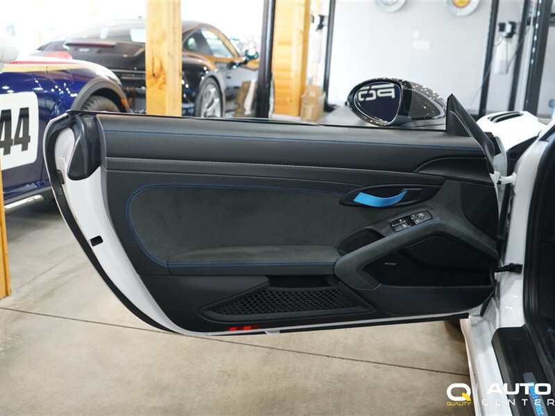 Used 2023 Porsche 718 Cayman GT4 RS RWD image 18