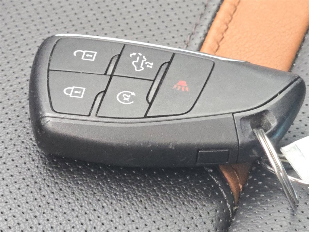 Used 2022 GMC Sierra 1500 AT4 w/ AT4 Premium Package image 40