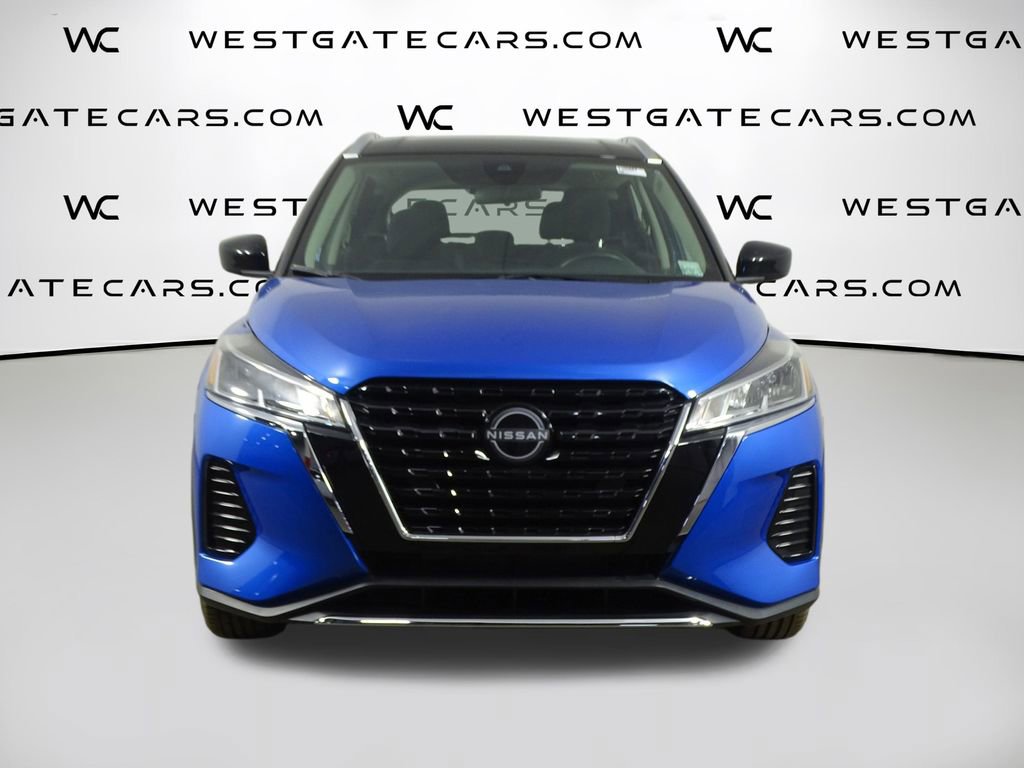 Used 2023 Nissan Kicks SV image 4