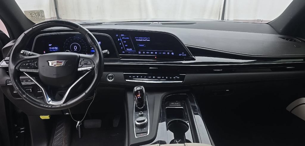 Used 2023 Cadillac Escalade Sport AWD/4WD image 8