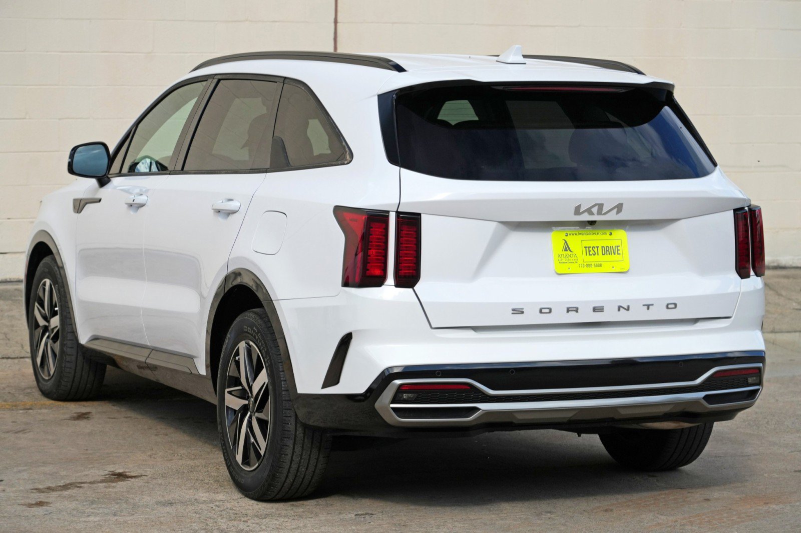 Used 2022 Kia Sorento S FWD image 46