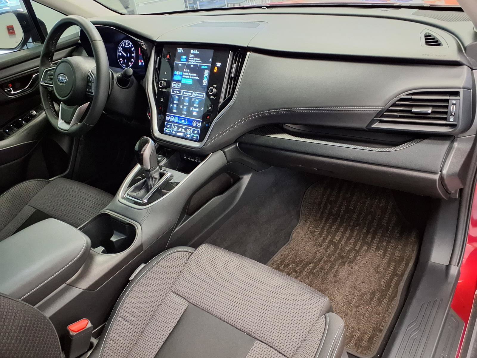 Used 2024 Subaru Outback Premium AWD/4WD image 9