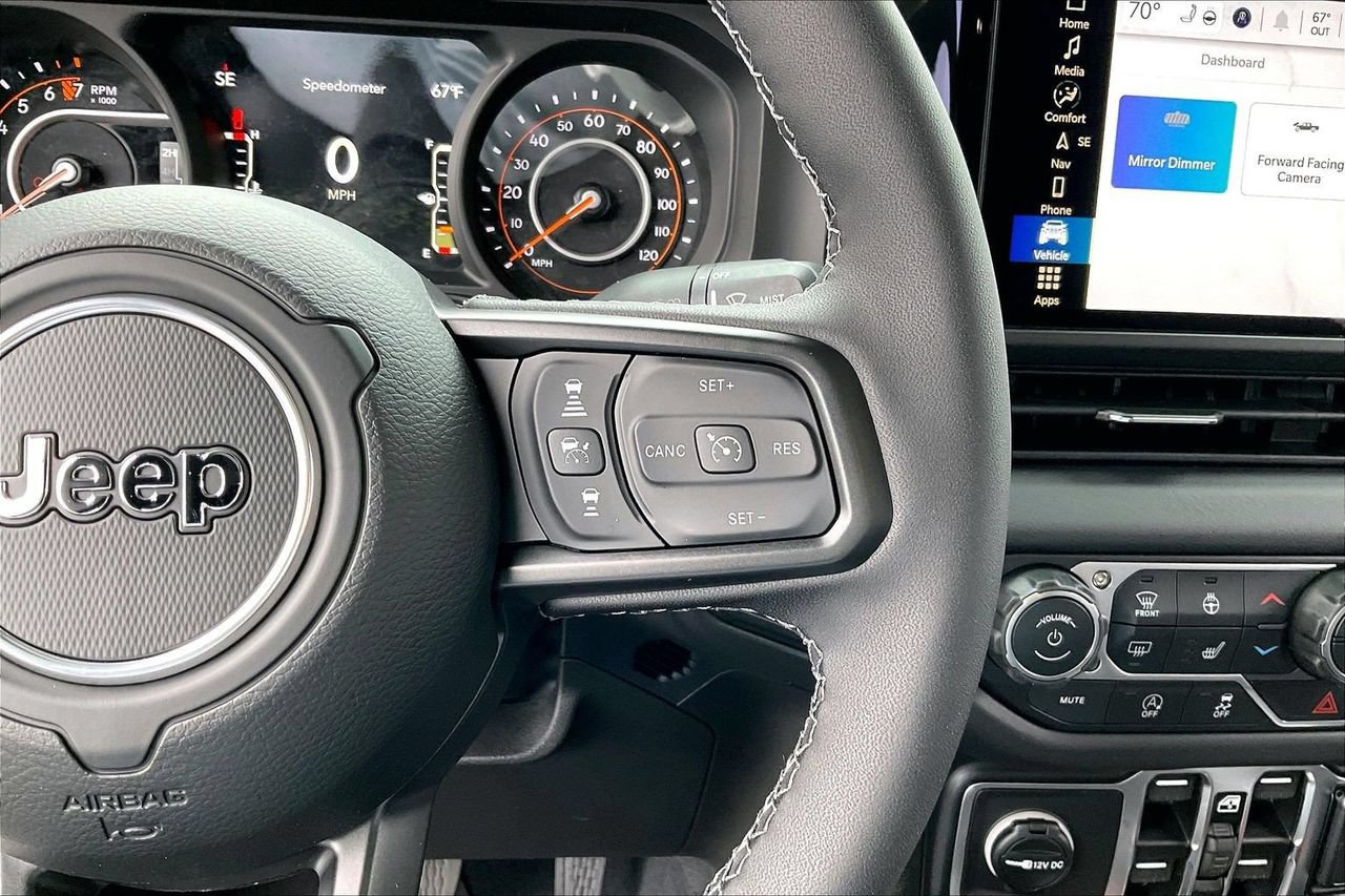 New 2026 Jeep Gladiator Rubicon AWD/4WD image 28
