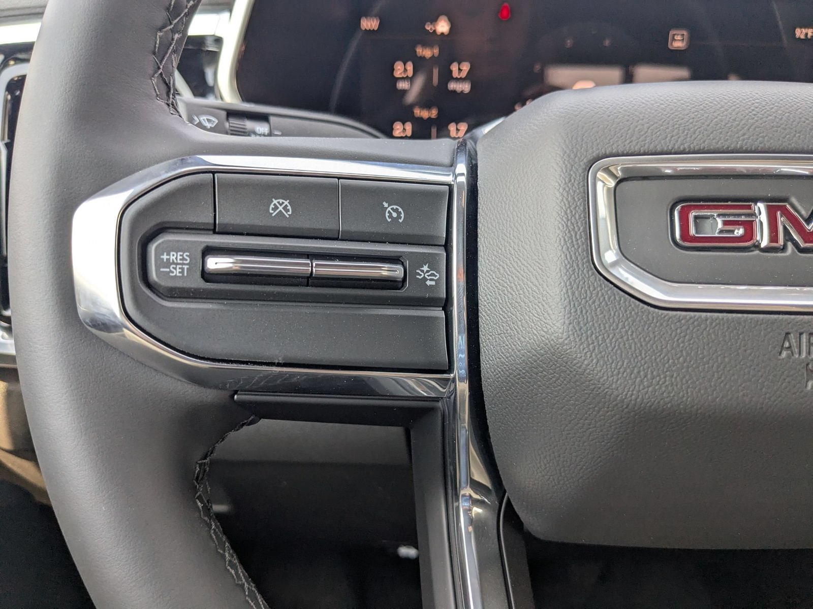 New 2026 GMC Canyon Elevation w/ Convenience Package RWD image 12