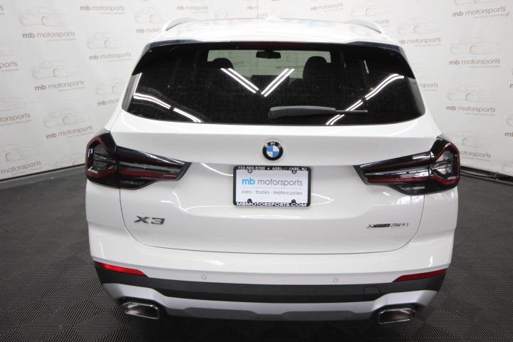 Used 2022 BMW X3 xDrive30i w/ Premium Package 2 AWD/4WD image 5