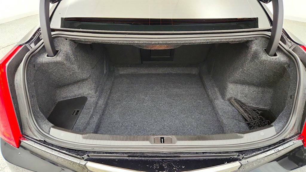 Used 2018 Cadillac ATS Luxury w/ Safety and Security Package RWD image 27