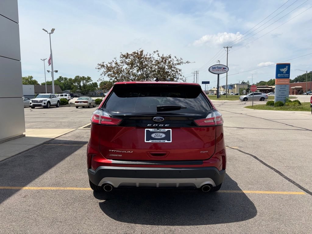 Used 2021 Ford Edge Titanium AWD/4WD image 9