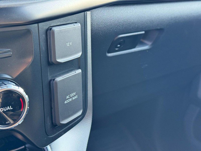 Used 2022 Ford F150 Platinum w/ Max Trailer Tow Package image 24