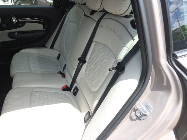 Used 2023 MINI Cooper Clubman S FWD image 9