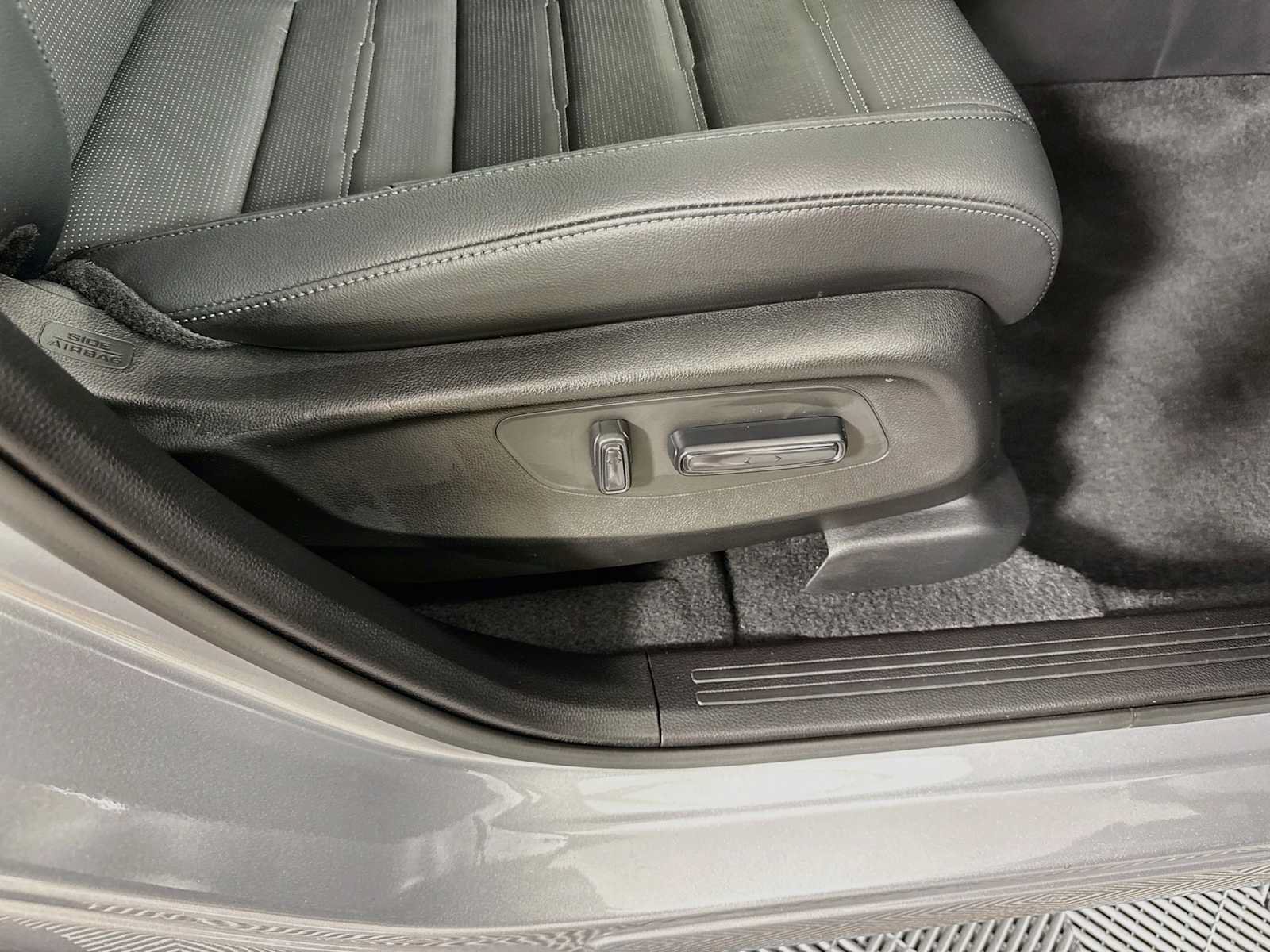 Used 2026 Honda CR-V EX-L image 23