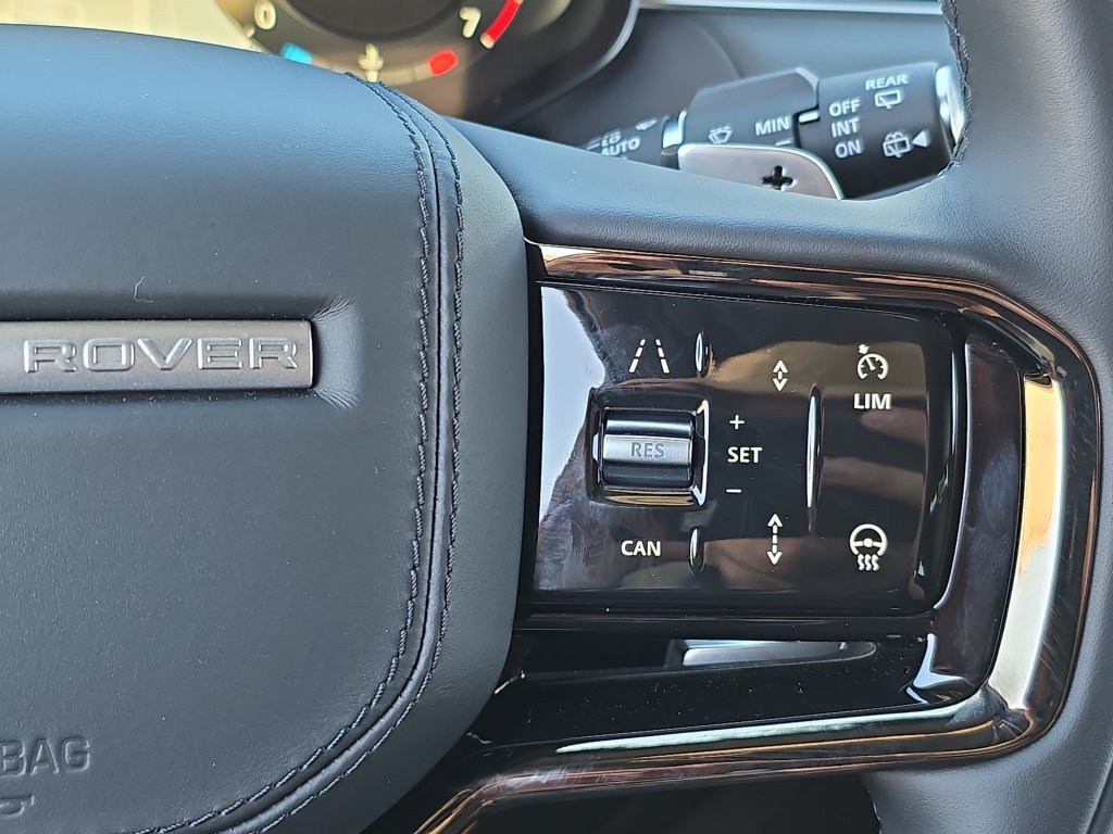 New 2026 Land Rover Range Rover Sport Dynamic SE AWD/4WD image 19