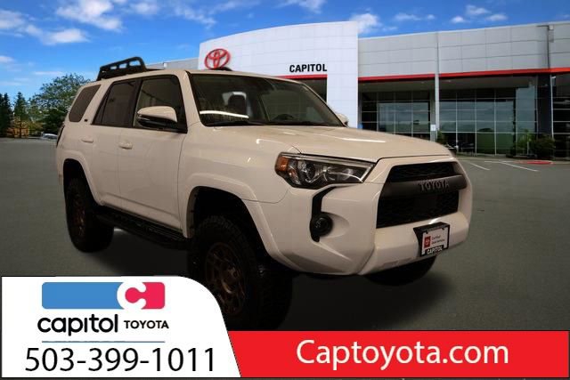 Certified 2024 Toyota 4Runner SR5 Premium image 1