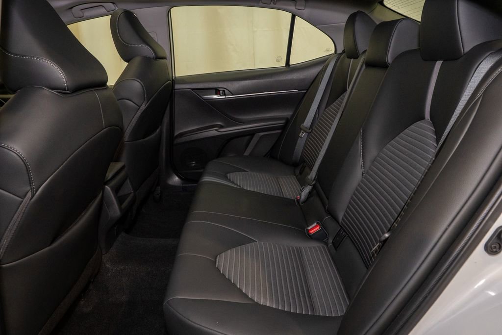 Certified 2024 Toyota Camry SE image 7