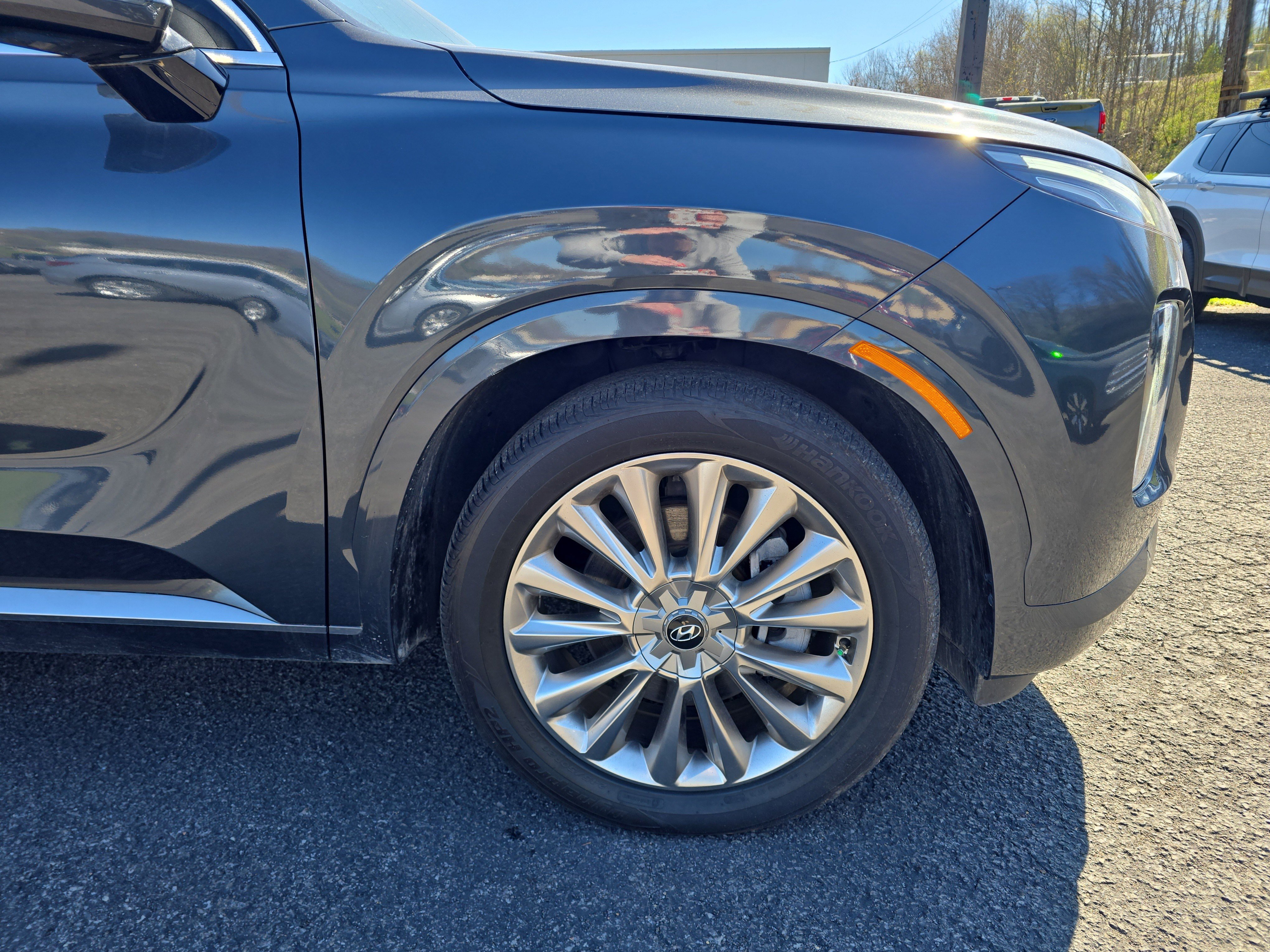 Used 2020 Hyundai Palisade Limited image 2