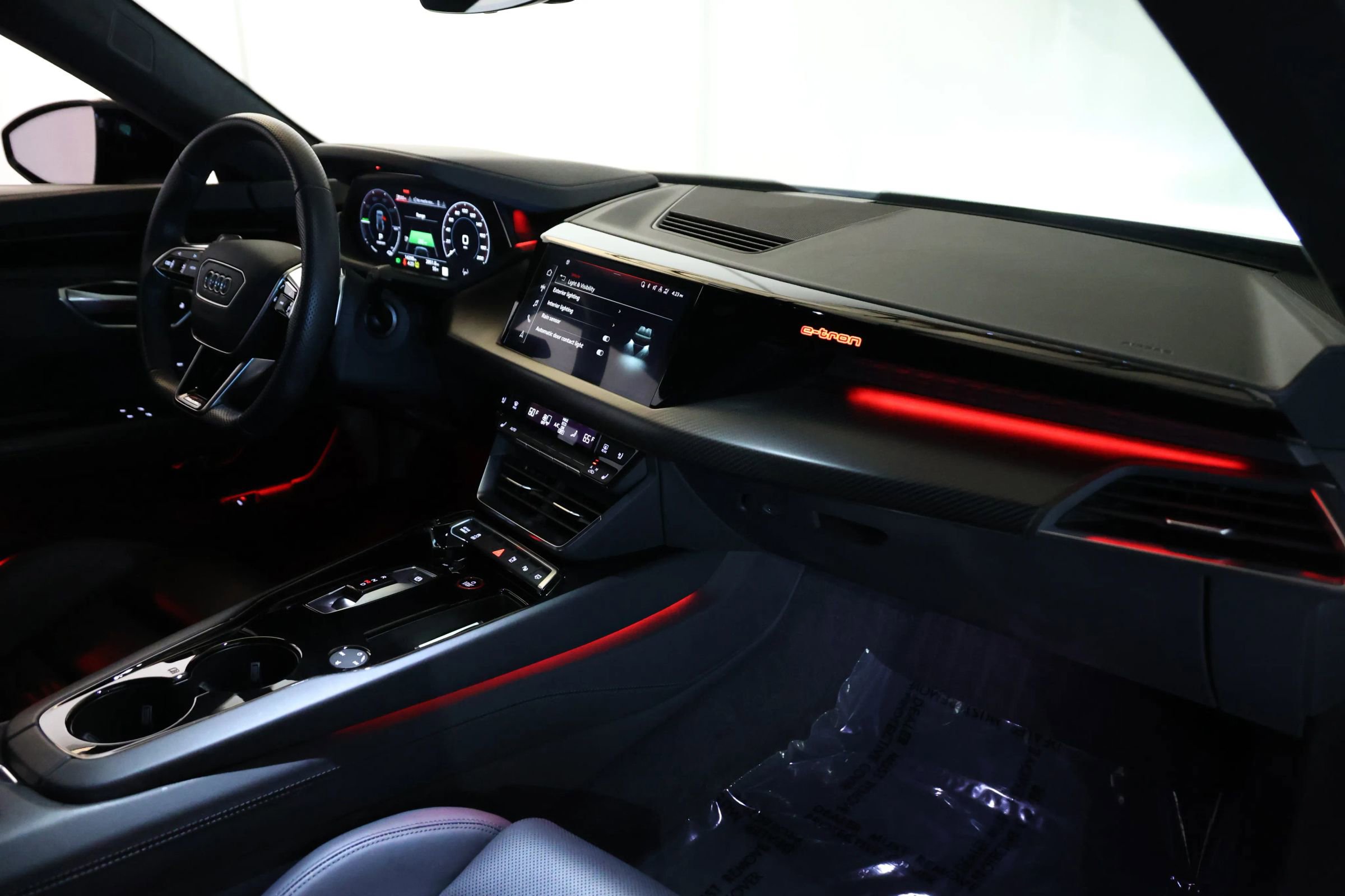 Used 2022 Audi RS e-tron GT w/ Carbon Performance Package image 87