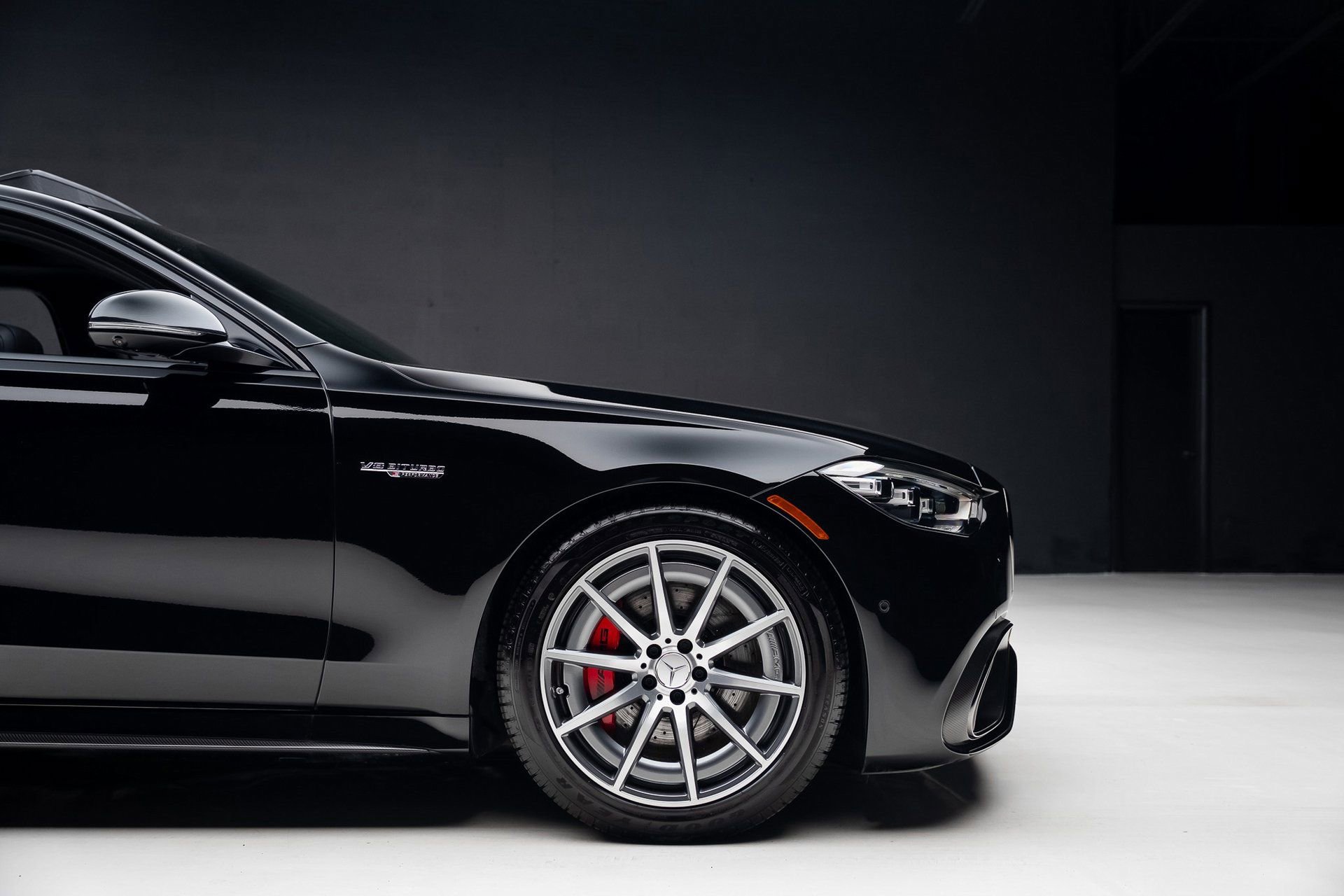 Used 2025 Mercedes-Benz S 63 AMG S image 42