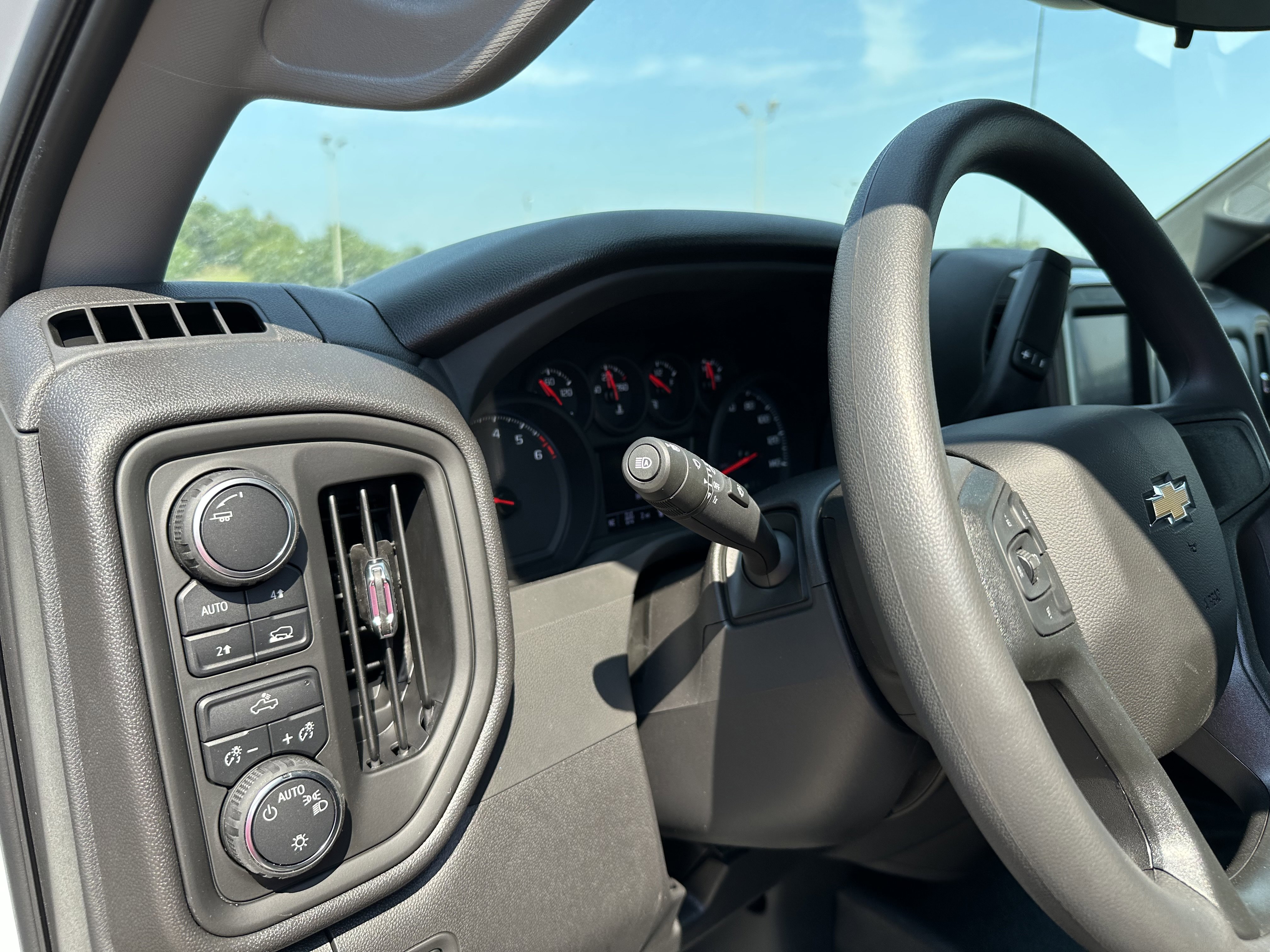 New 2025 Chevrolet Silverado 1500 W/T w/ WT Value Package image 20