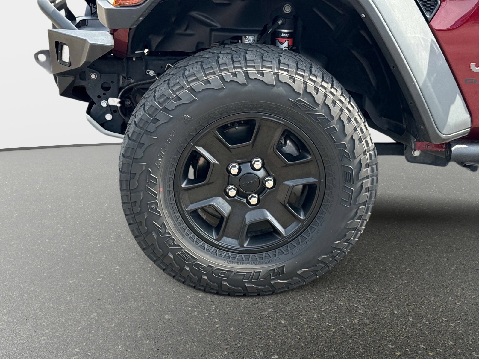 Used 2021 Jeep Gladiator Mojave AWD/4WD image 11
