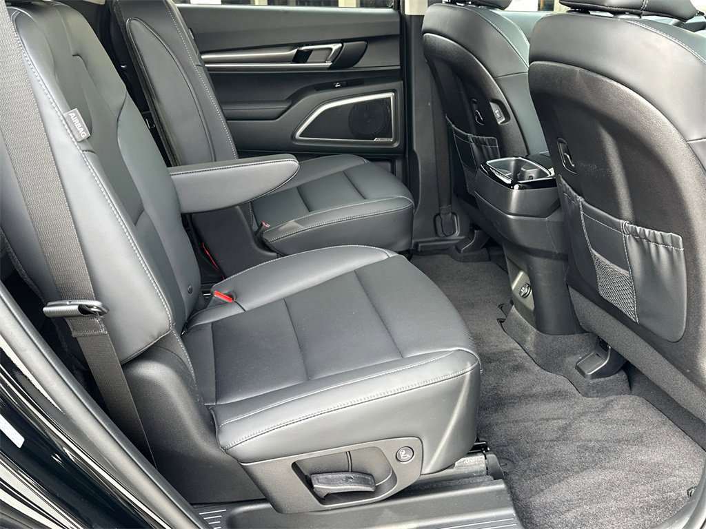 New 2025 Kia Telluride S image 14