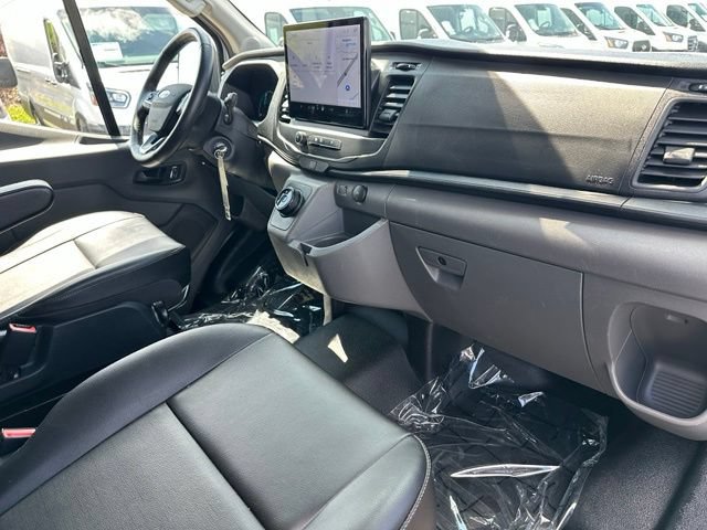 Used 2023 Ford E-Transit Medium Roof RWD image 8