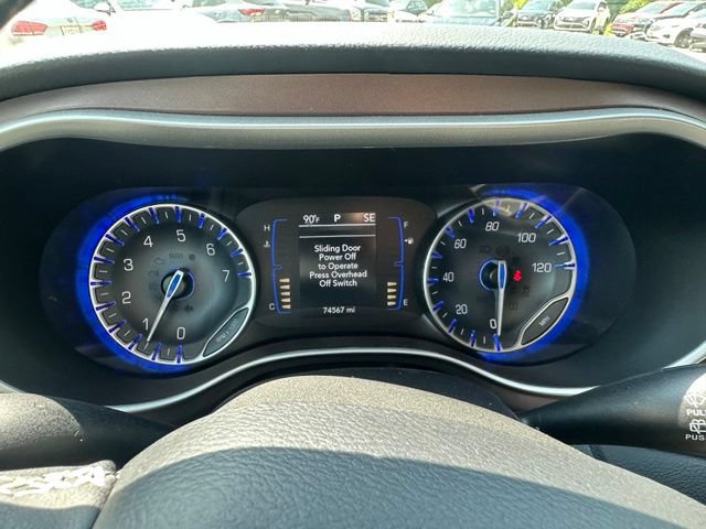 Used 2023 Chrysler Voyager LX FWD image 18