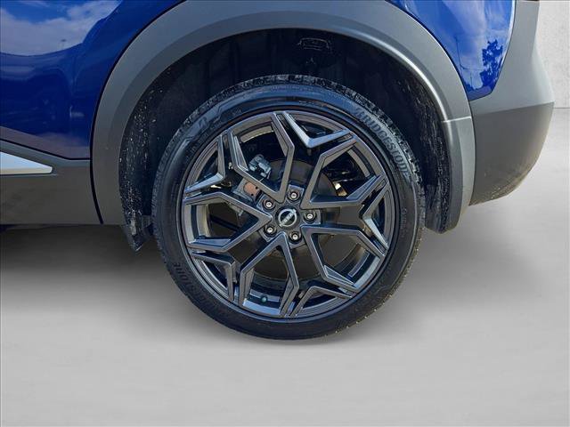 Used 2026 Nissan Kicks SR AWD/4WD image 21
