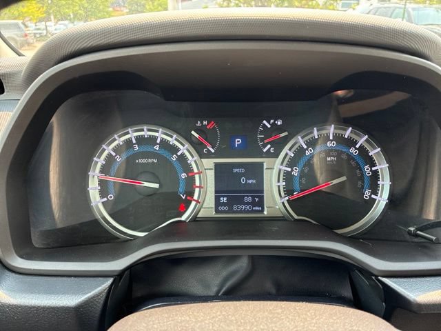 Used 2017 Toyota 4Runner SR5 AWD/4WD image 29