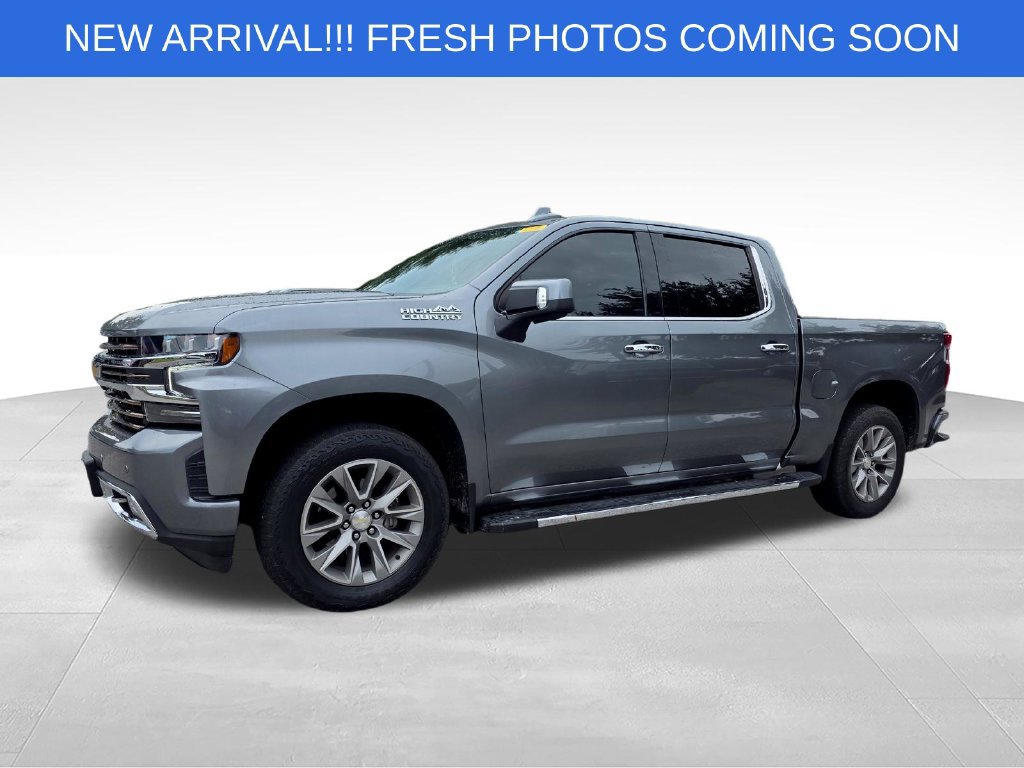 Used 2021 Chevrolet Silverado 1500 High Country w/ Technology Package AWD/4WD image 2