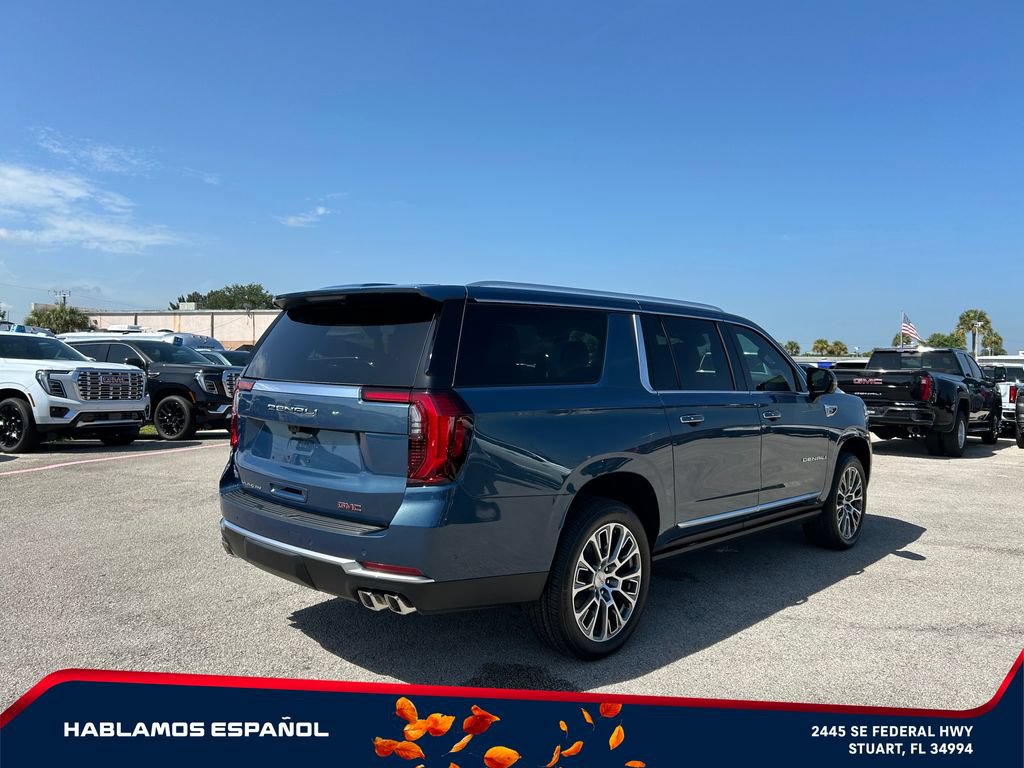 New 2026 GMC Yukon XL Denali w/ Denali Reserve Package AWD/4WD image 7
