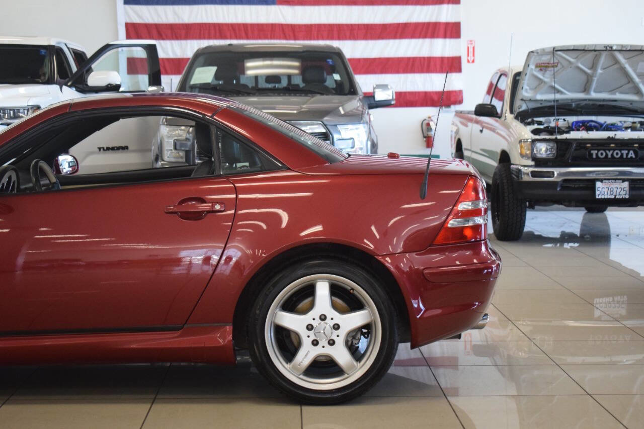 Used 2004 Mercedes-Benz SLK 230 image 21