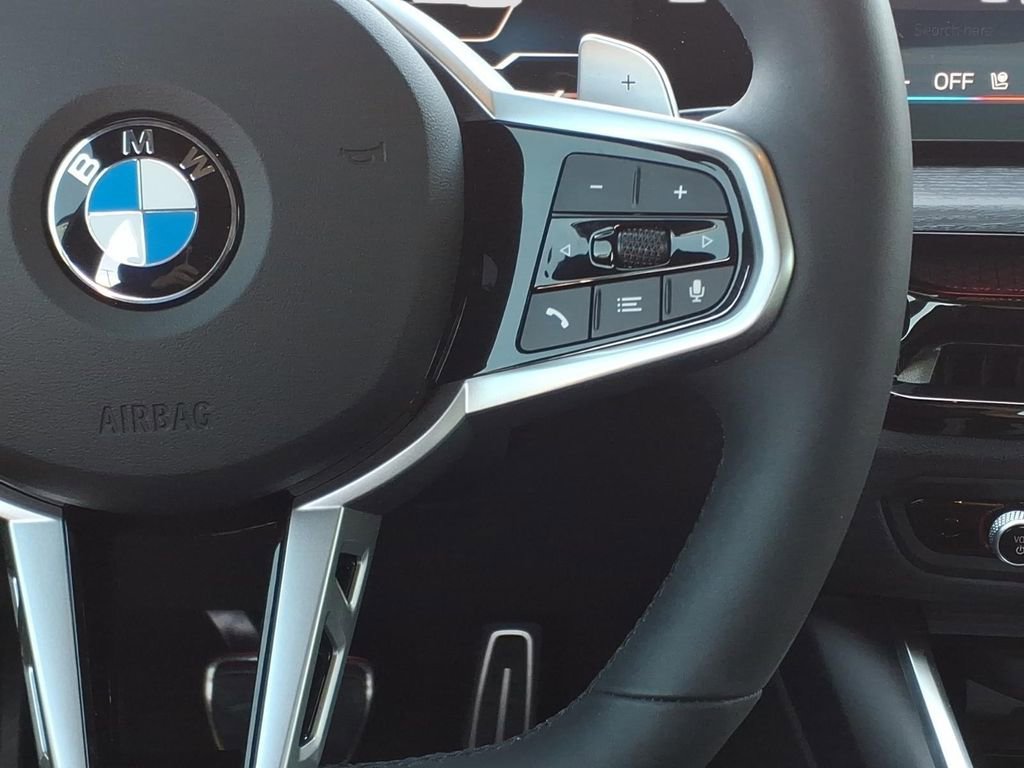 Used 2025 BMW 330i xDrive Sedan w/ M Sport Package AWD/4WD image 22