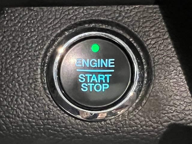 Used 2020 Ford F350 Lariat w/ Lariat Ultimate Package AWD/4WD image 32