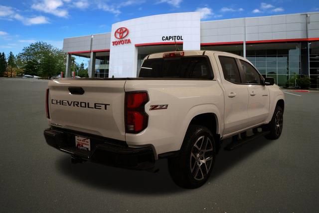 Used 2024 Chevrolet Colorado Z71 w/ Z71 Convenience Package 2 AWD/4WD image 2