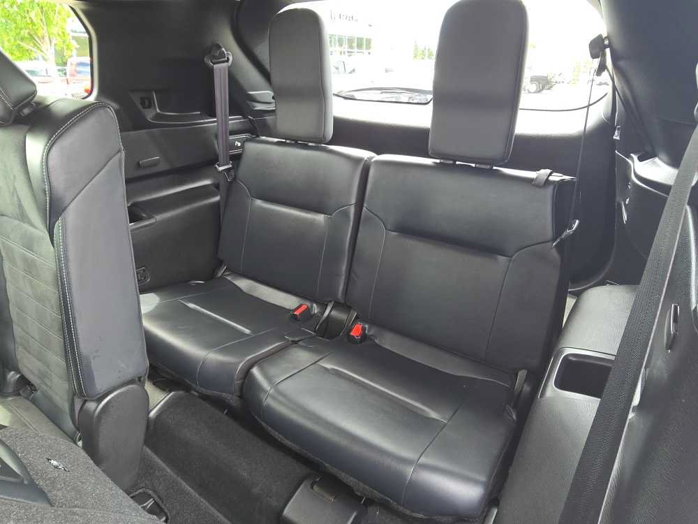 Used 2024 Mitsubishi Outlander SE AWD/4WD image 17